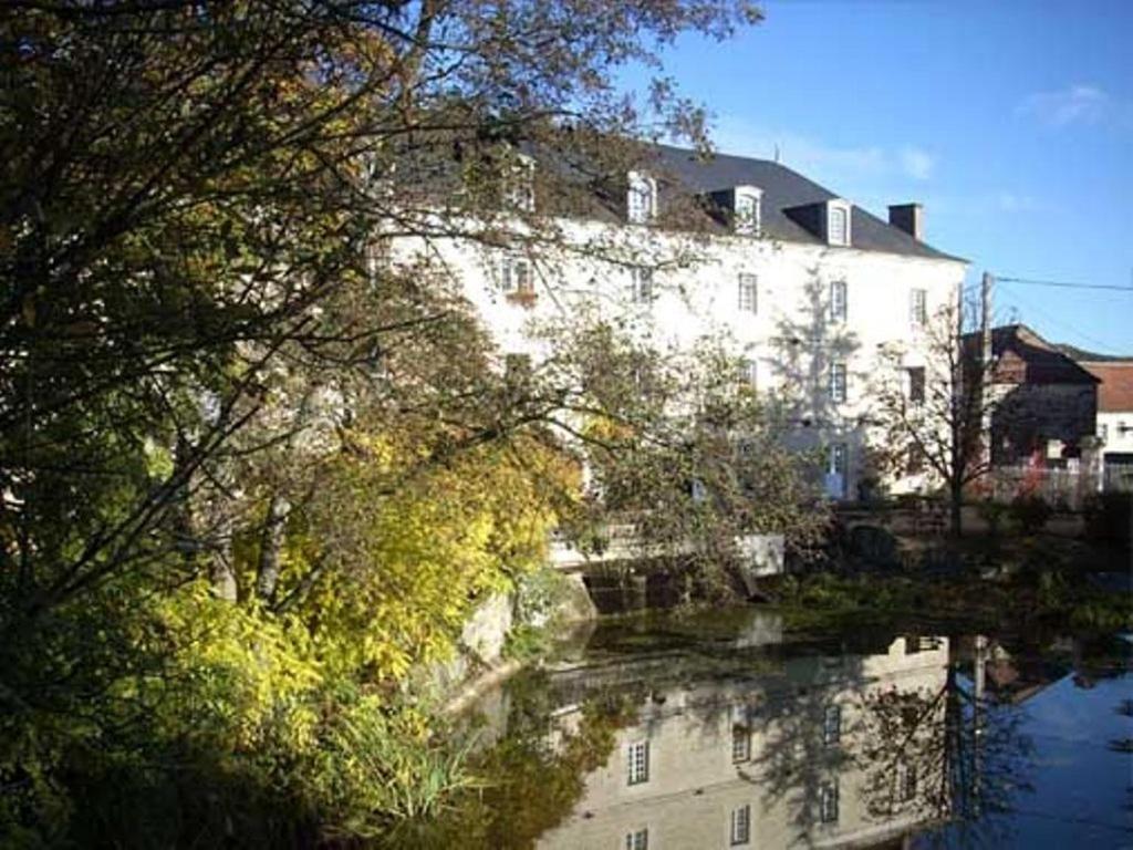 Bed and Breakfast Le Moulin De Poilly Zewnętrze zdjęcie